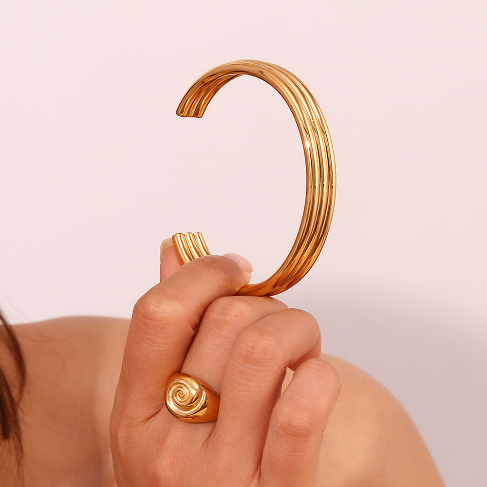 Ribbed Triple Band Gold Cuff Bracelet - Gold - 12