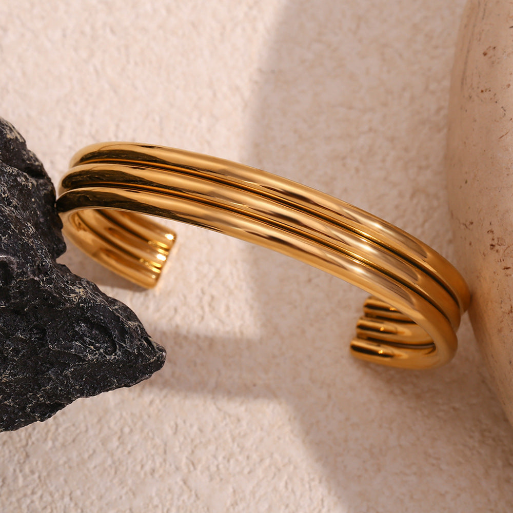 Ribbed Triple Band Gold Cuff Bracelet - Gold - 8