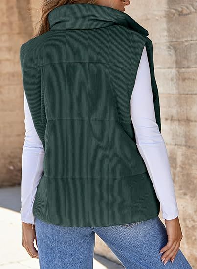 Cropped Puffer Vest With Stand Collar - Green - 1