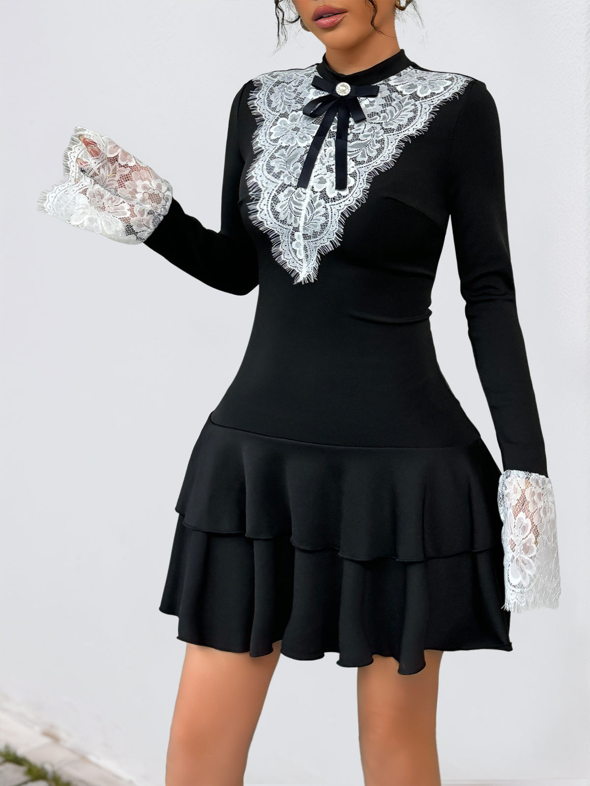 Lace Trim Tiered Mini Dress With Bow Brooch - Black - 1