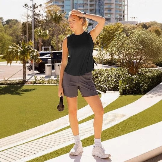 Lightweight Loose Fit Curved Hem Tennis Tank Top