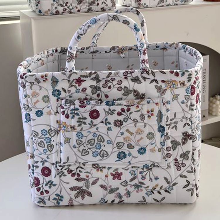 Boho Quilted Bloom Fabric Market Tote Bag - Dark White