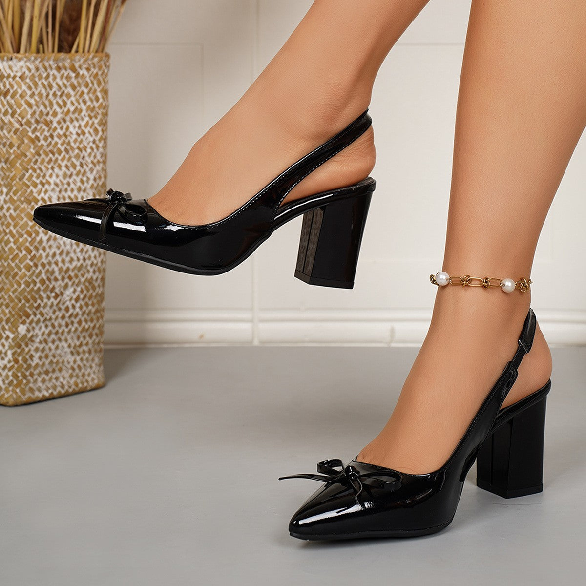 Pointed Toe Bow Slingback Block Heel Pumps