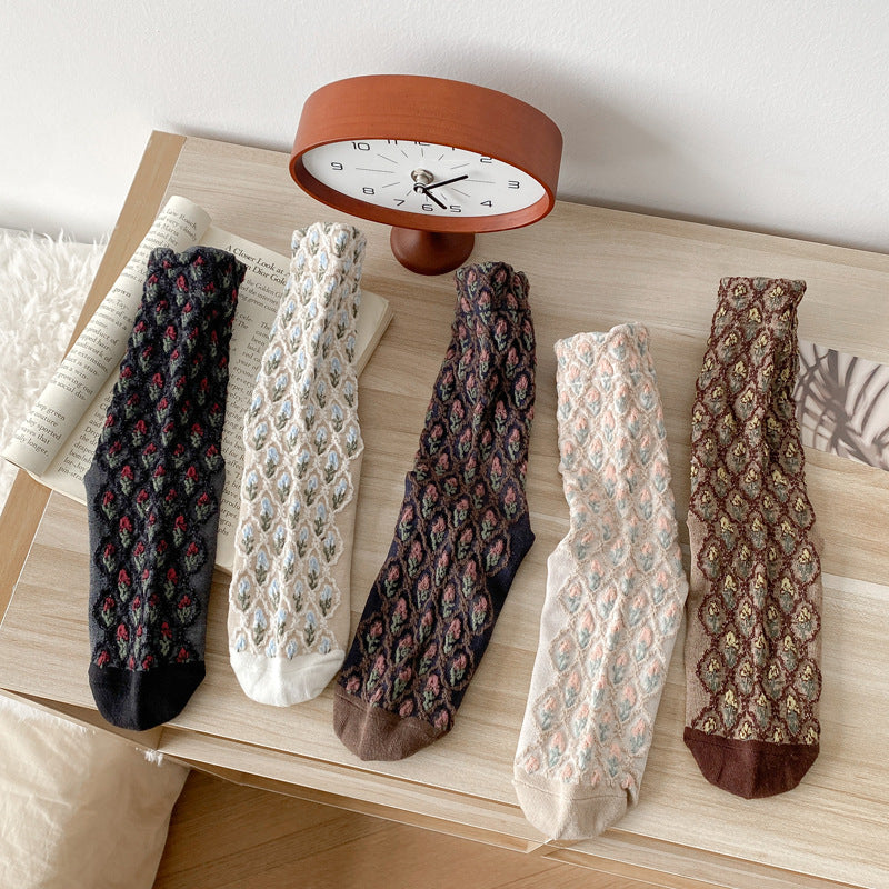 Textured Tulip Jacquard Crew Socks - White - 3