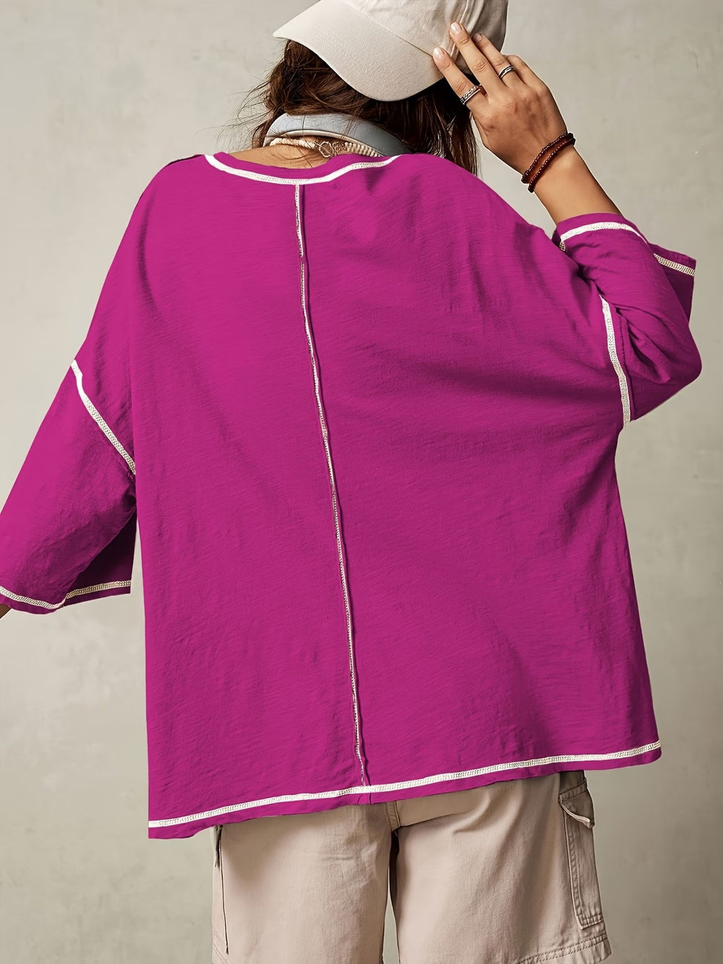 Oversized V-Neck Contrast-Trim Flared-Sleeve Tee - Green