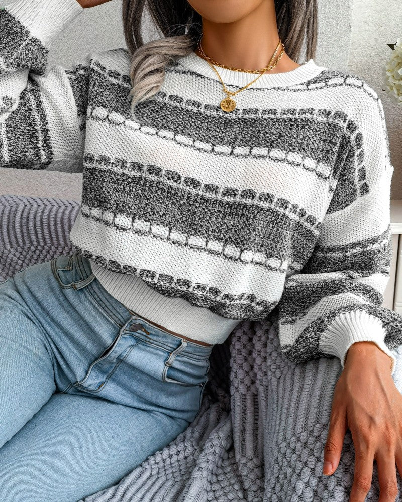 Contrast Textured Stripe Cropped Knit Sweater - Black