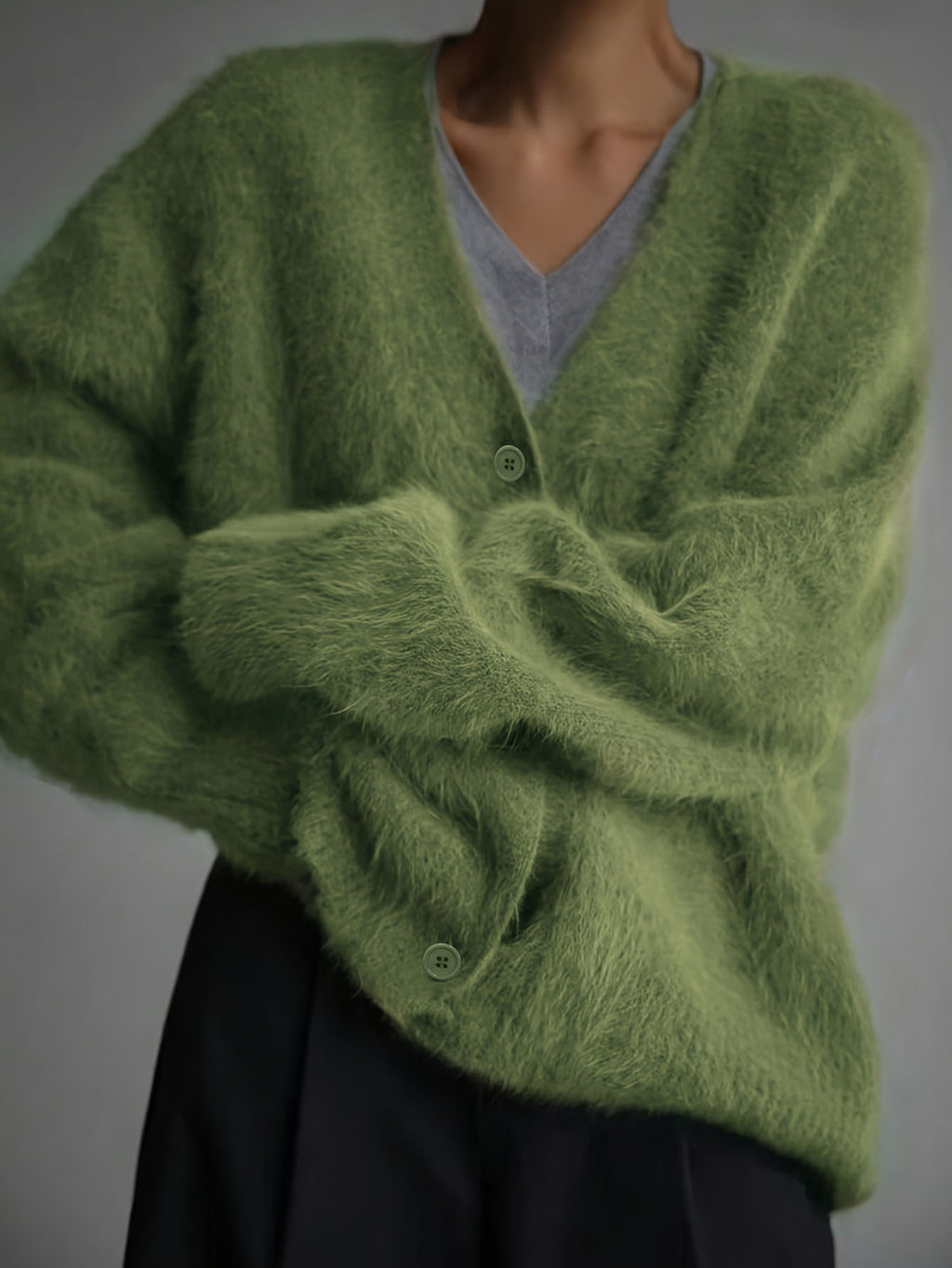 Fuzzy Oversized V-Neck Drop Shoulder Cardigan - Green - 4