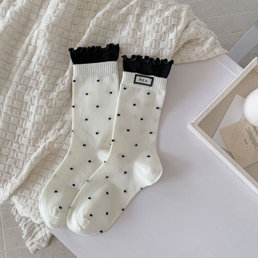 Dotted Lettuce Hem Ribbed Crew Socks - White