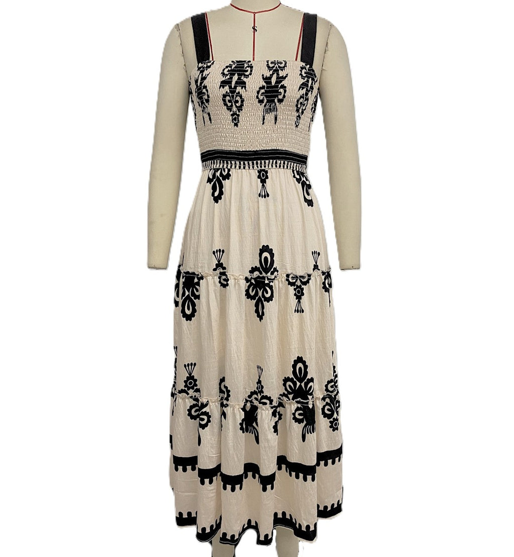Folk Embroidered Tiered Maxi Dress - Apricot
