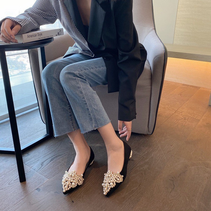 Pearl Embellished Pointed Toe Flats