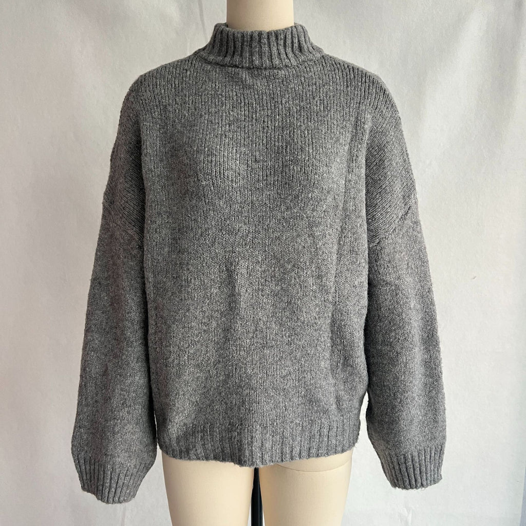Mock Neck Drop Shoulder Chunky Sweater - Grey