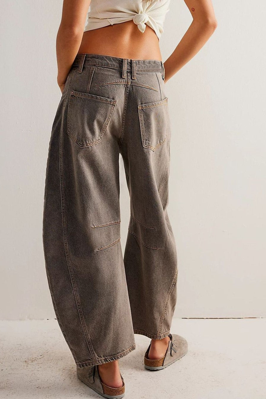 Barrel Leg Slouchy Cocoon Fit Jeans - Camel - 3