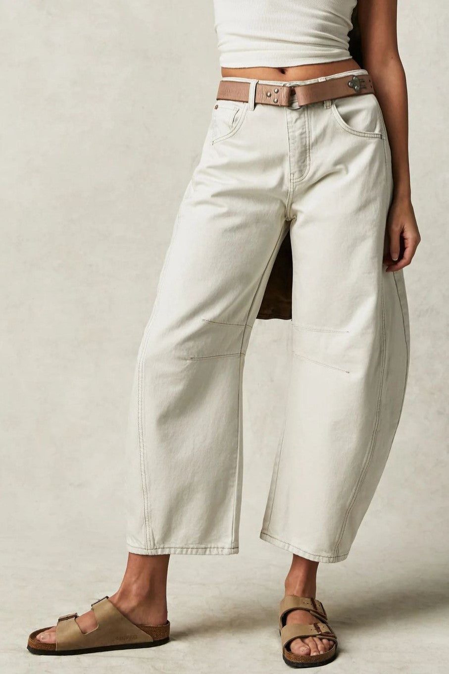 Barrel Leg Slouchy Cocoon Fit Jeans - white