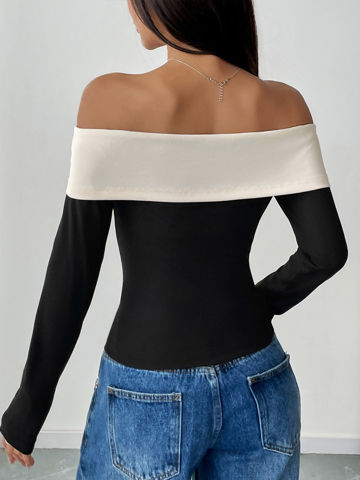 Off Shoulder Contrast Bow Fitted Blouse - Black - 5