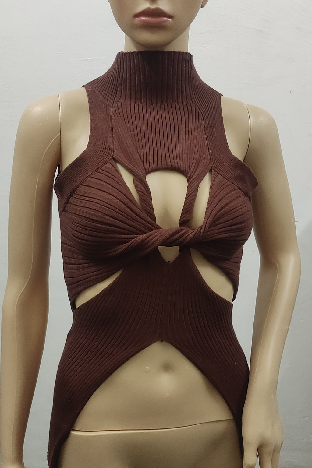 Twist Front Cut Out Rib Knit Top - Brown