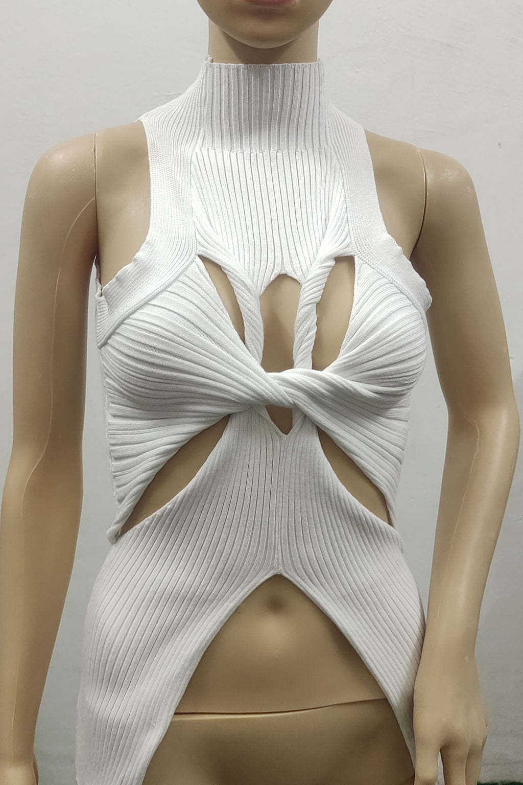 Twist Front Cut Out Rib Knit Top - White - 1