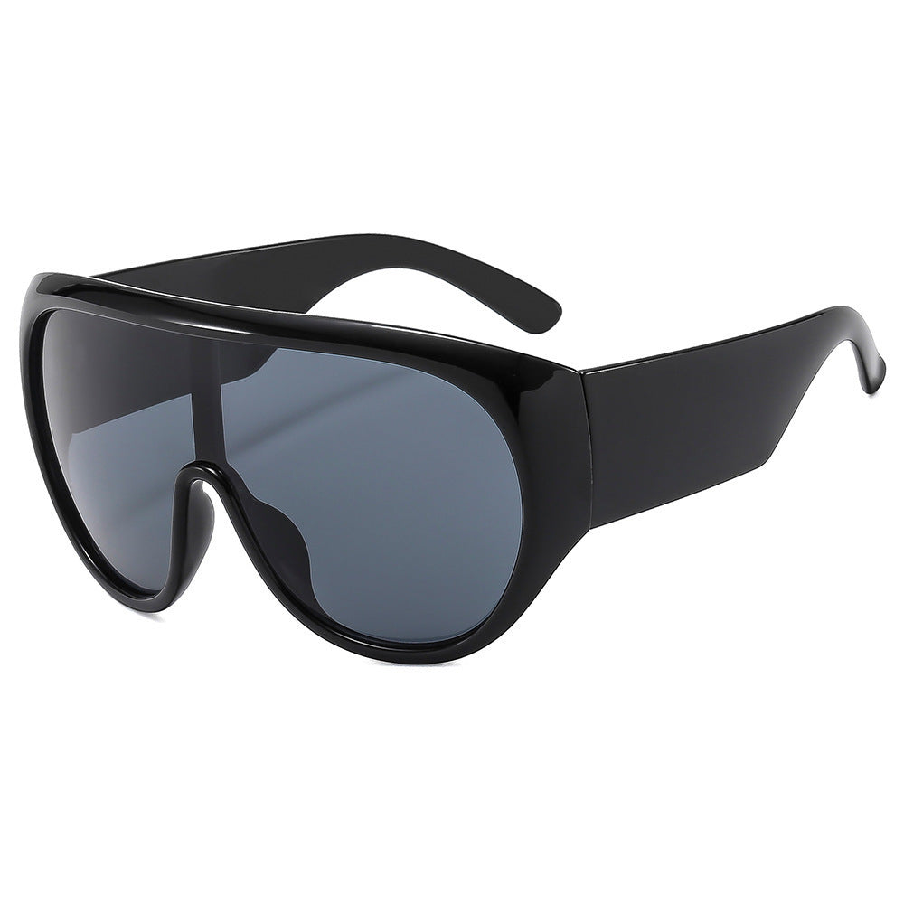 Oversized Visor Sunglasses With Wide Temples - Black