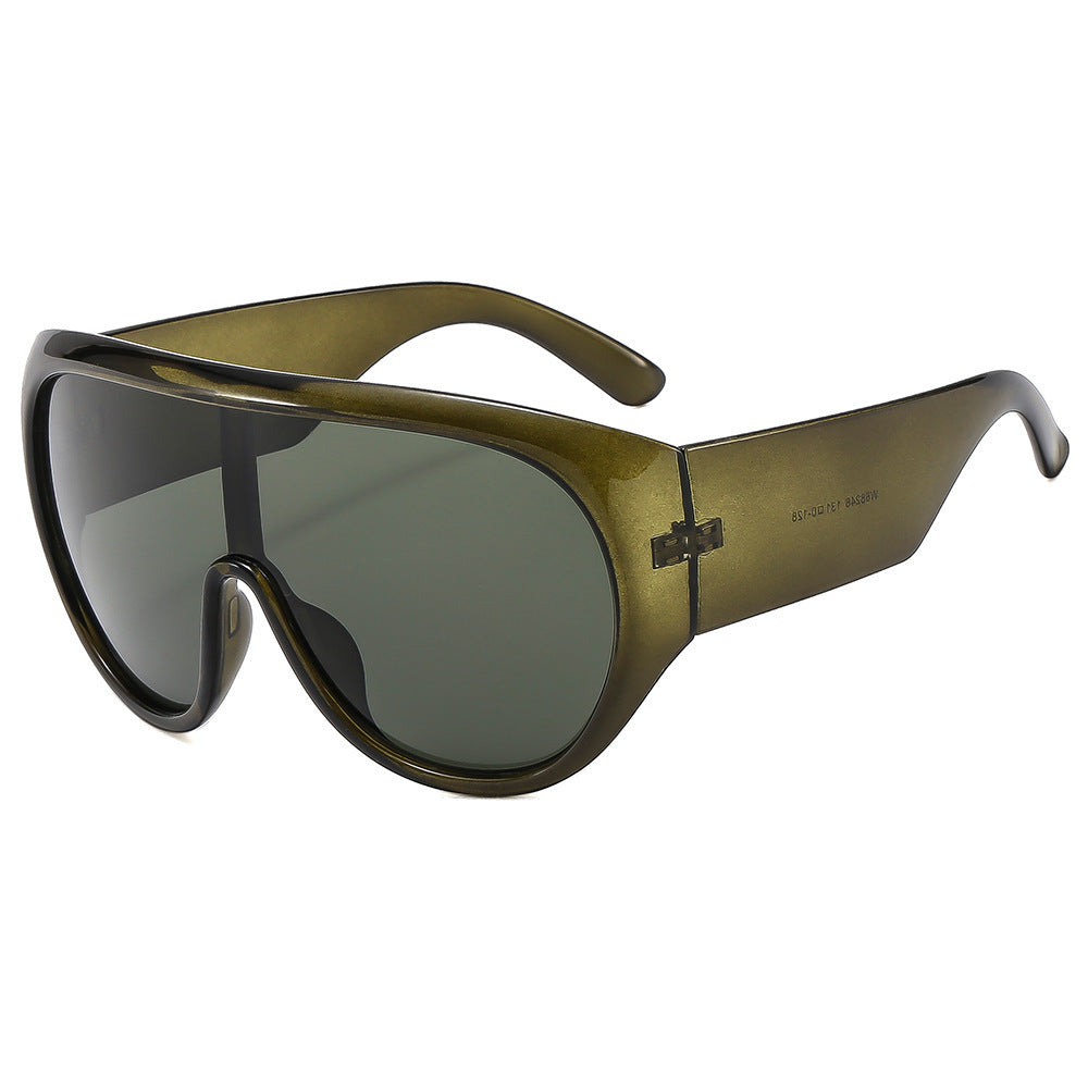 Oversized Visor Sunglasses With Wide Temples - Green