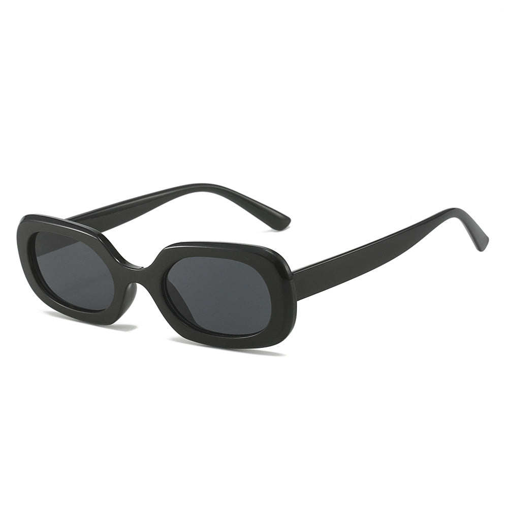 Retro Rectangle Sunglasses With Chunky Frames - Black