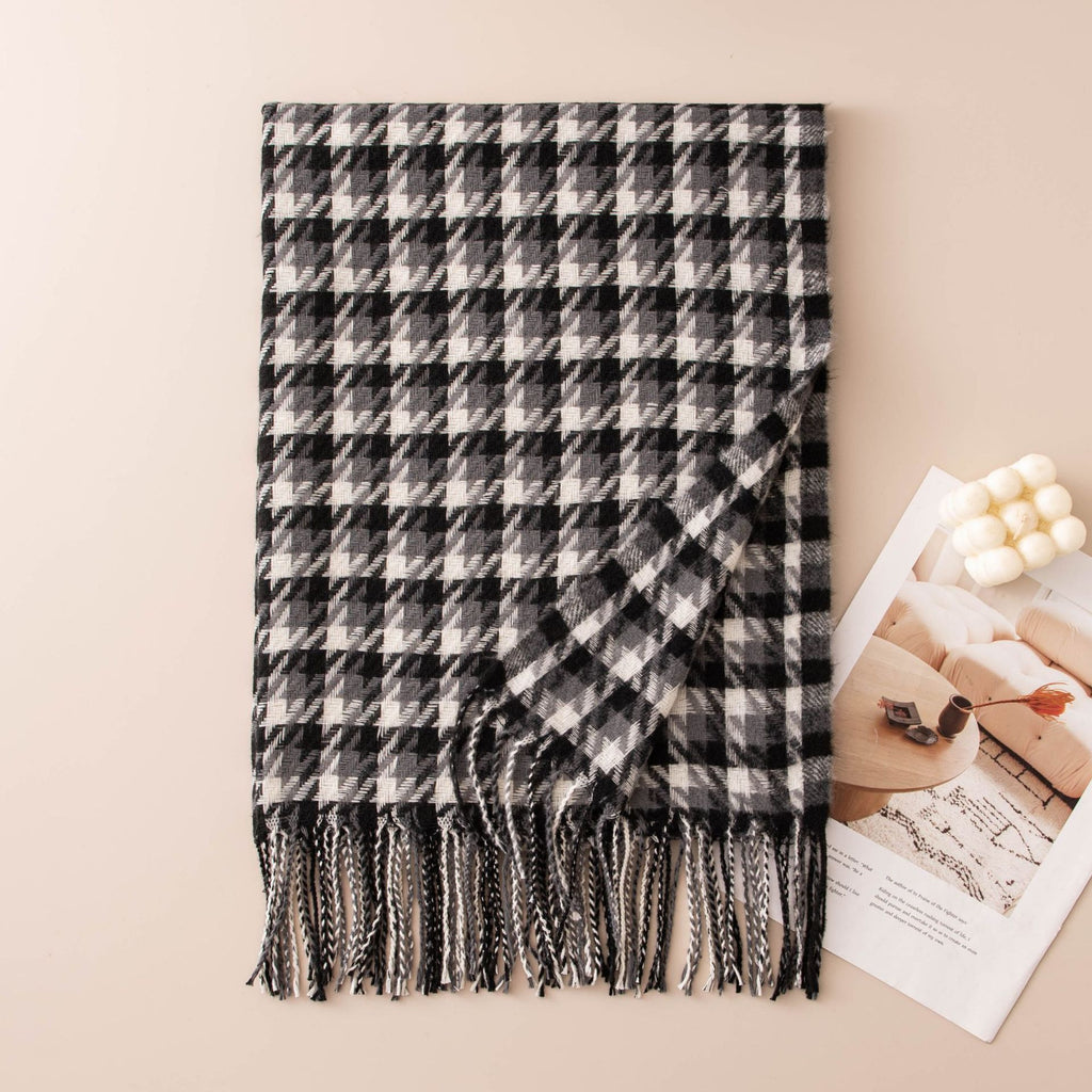 Houndstooth Fringed Oversized Winter Scarf - Black