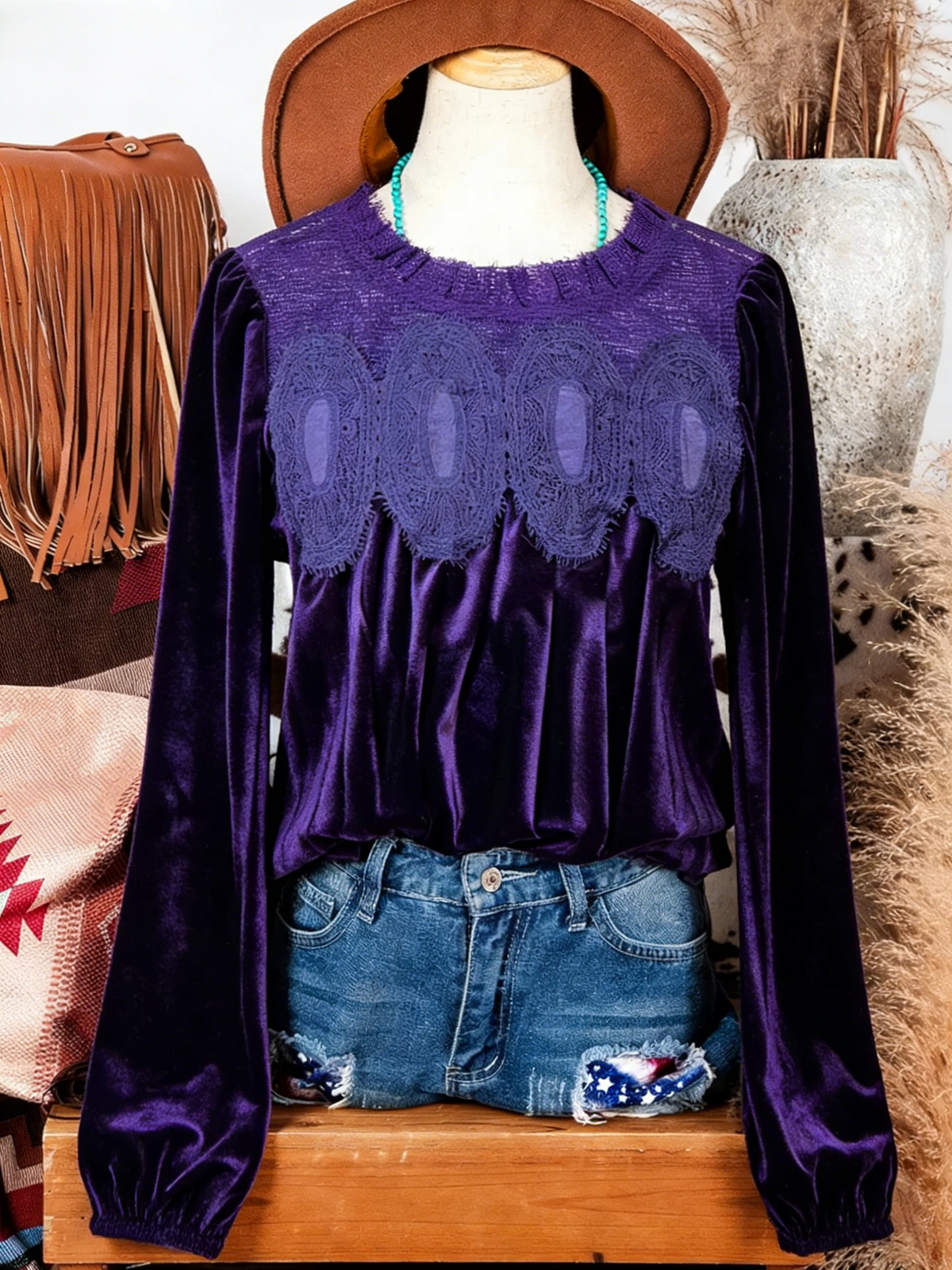 Vintage Lace Yoke Velvet Long Sleeve Blouse - Purple