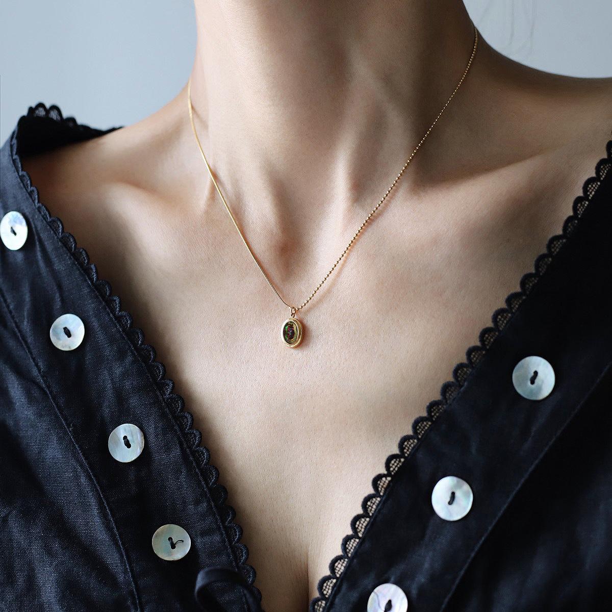 Oval Zircon Pendant Chain Necklace - Gold - 2