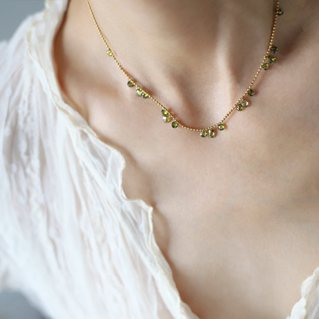Dainty Teardrop Charm Station Necklace - Green - 1