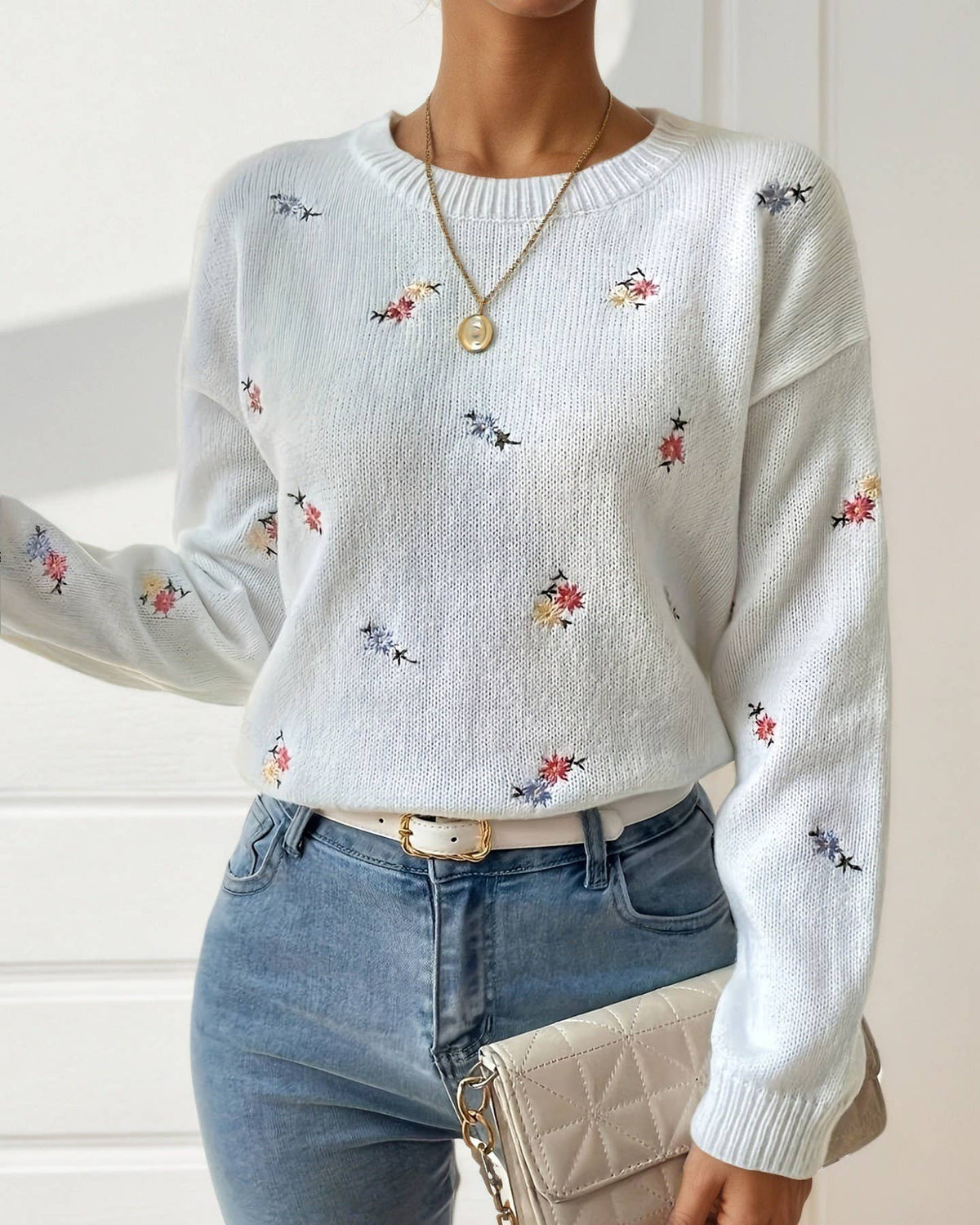 Ditsy Floral Embroidered Crew Neck Knit Sweater