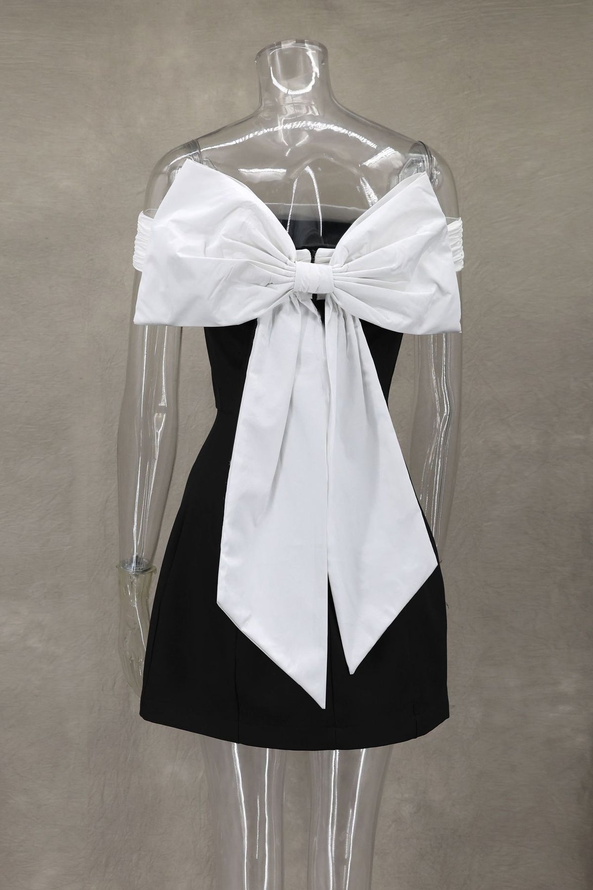 Off Shoulder Bow Back Mini Dress - black - 10