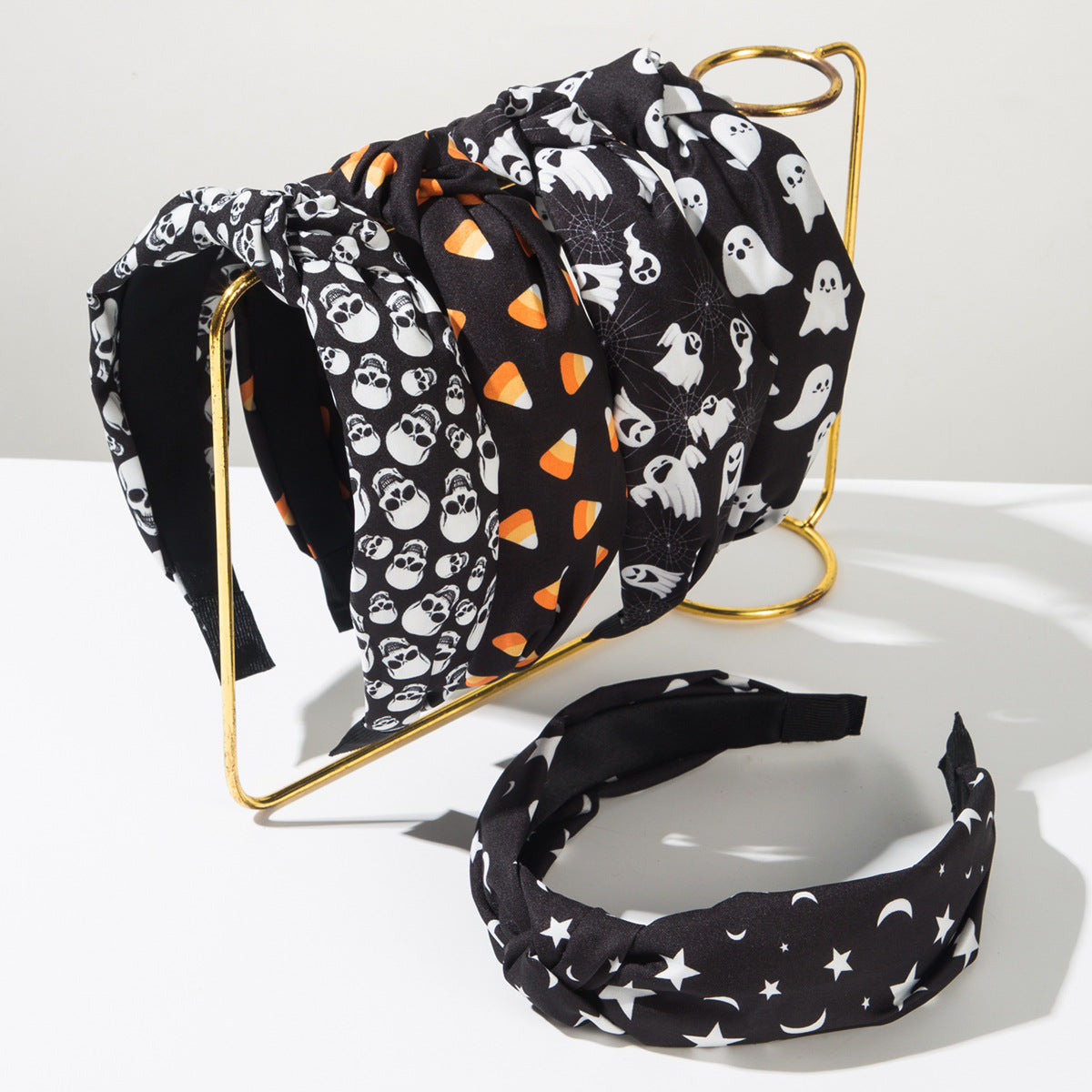 Novelty Print Headband With Padded Twist