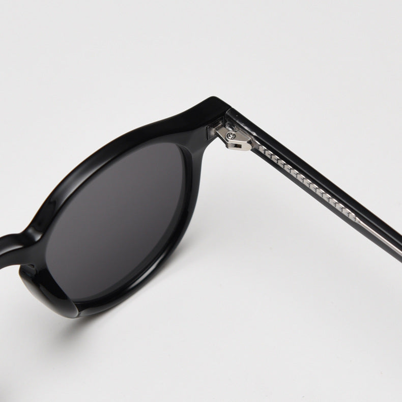 Retro Round Keyhole Bridge Sunglasses - Black - 2