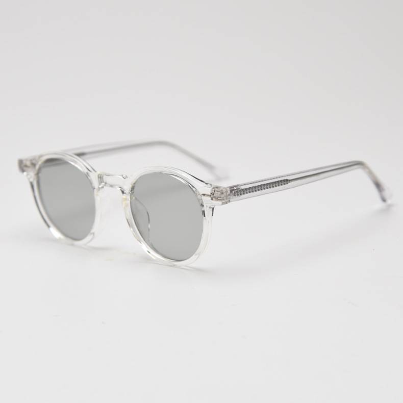 Retro Round Keyhole Bridge Sunglasses - White