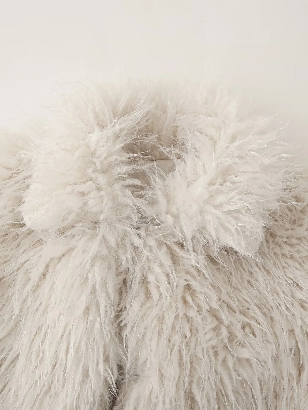 Shaggy Plush Cropped Faux Fur Coat - White - 4