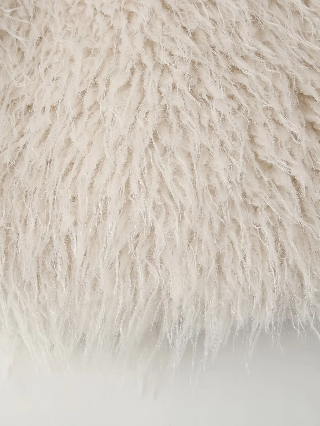 Shaggy Plush Cropped Faux Fur Coat - White - 6