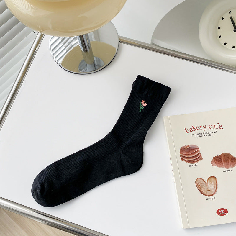 Embroidered Floral Ribbed Crew Socks - Black