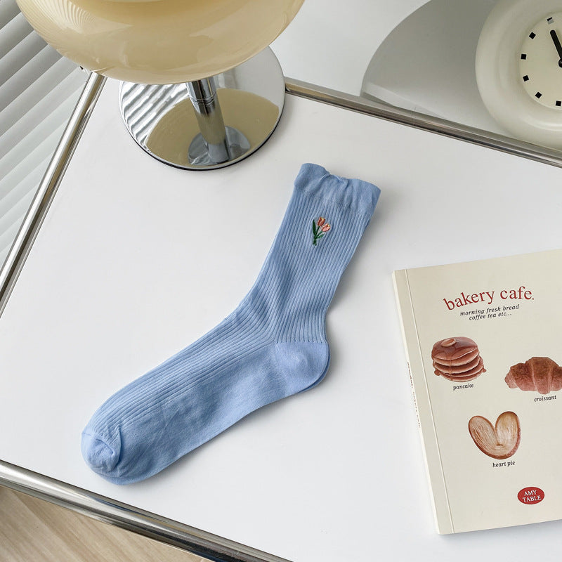 Embroidered Floral Ribbed Crew Socks - Blue