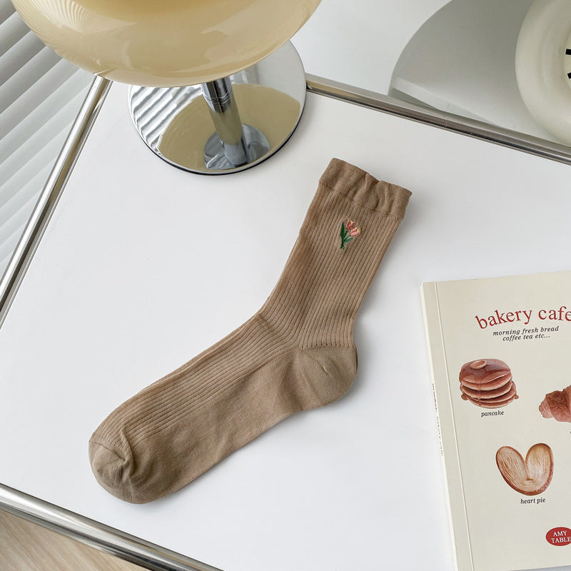 Embroidered Floral Ribbed Crew Socks - Coffee