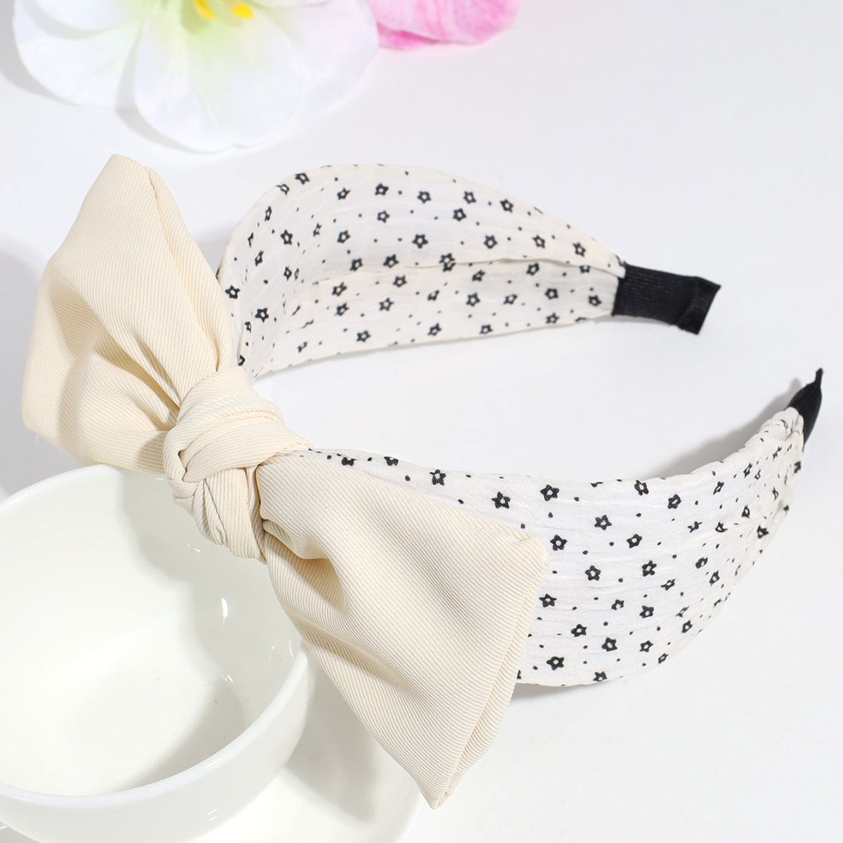 Ditsy Floral Print Knotted Bow Headband - White