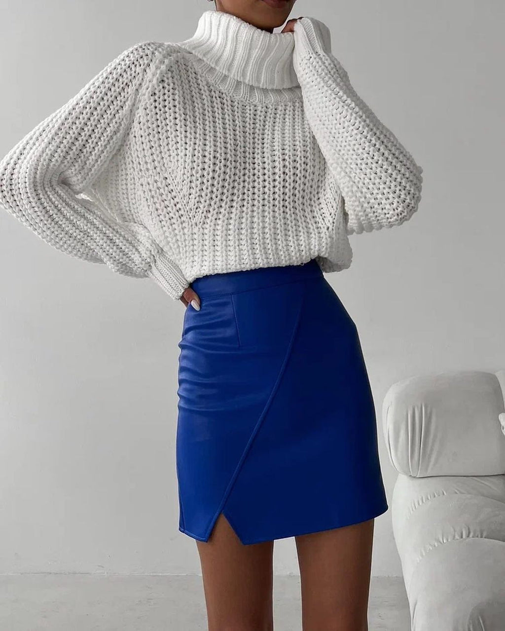 Chunky Turtleneck Balloon Sleeve Knit Sweater - White