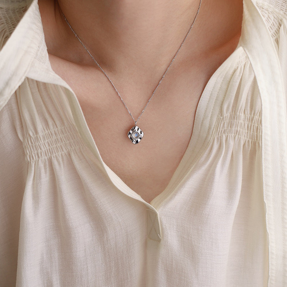 Hammered Square Moonstone Pendant Necklace - Silvery - 4