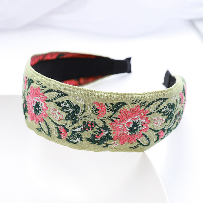 Wide Embroidered Headband With Folk Floral Pattern - A2
