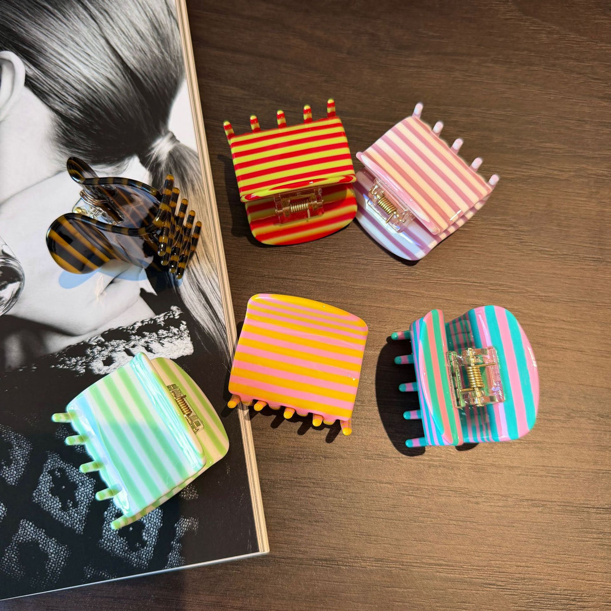 Boxy Striped Hair Jaw Clip for Half Updos