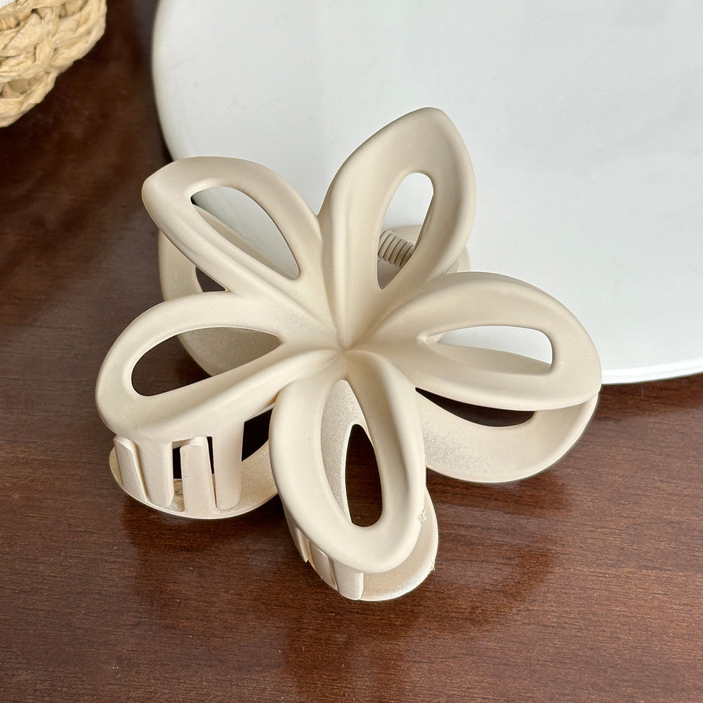 Matte Hollow Flower Claw Clip - Beige