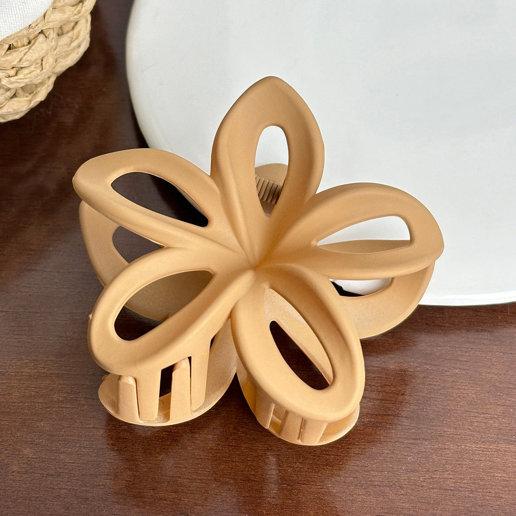 Matte Hollow Flower Claw Clip - Coffee