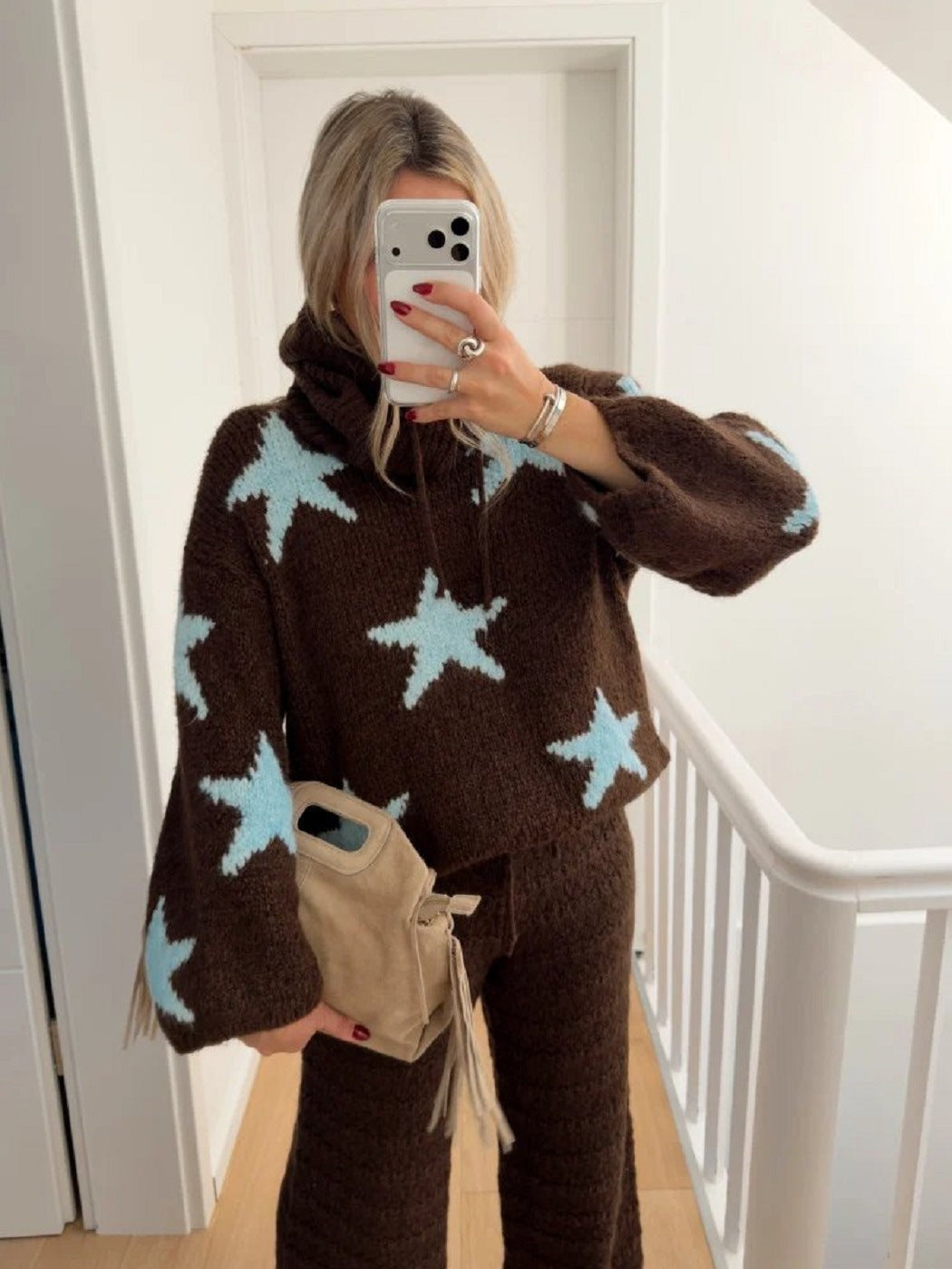 Fuzzy Star Motif Hooded Knit Pullover - Coffee