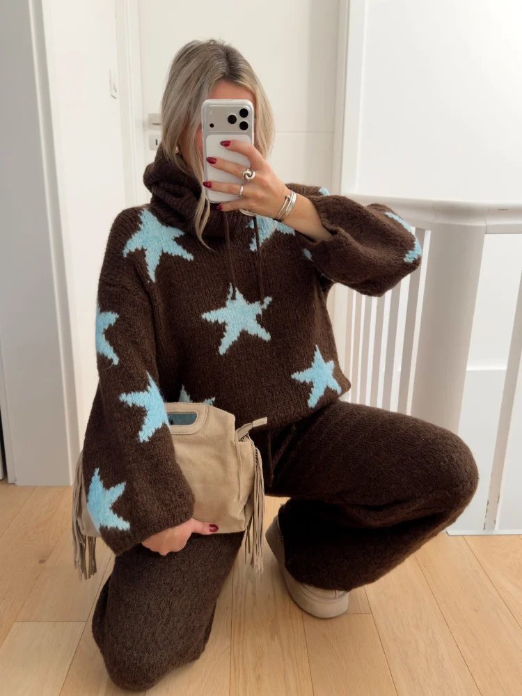 Fuzzy Star Motif Hooded Knit Pullover - Coffee - 2