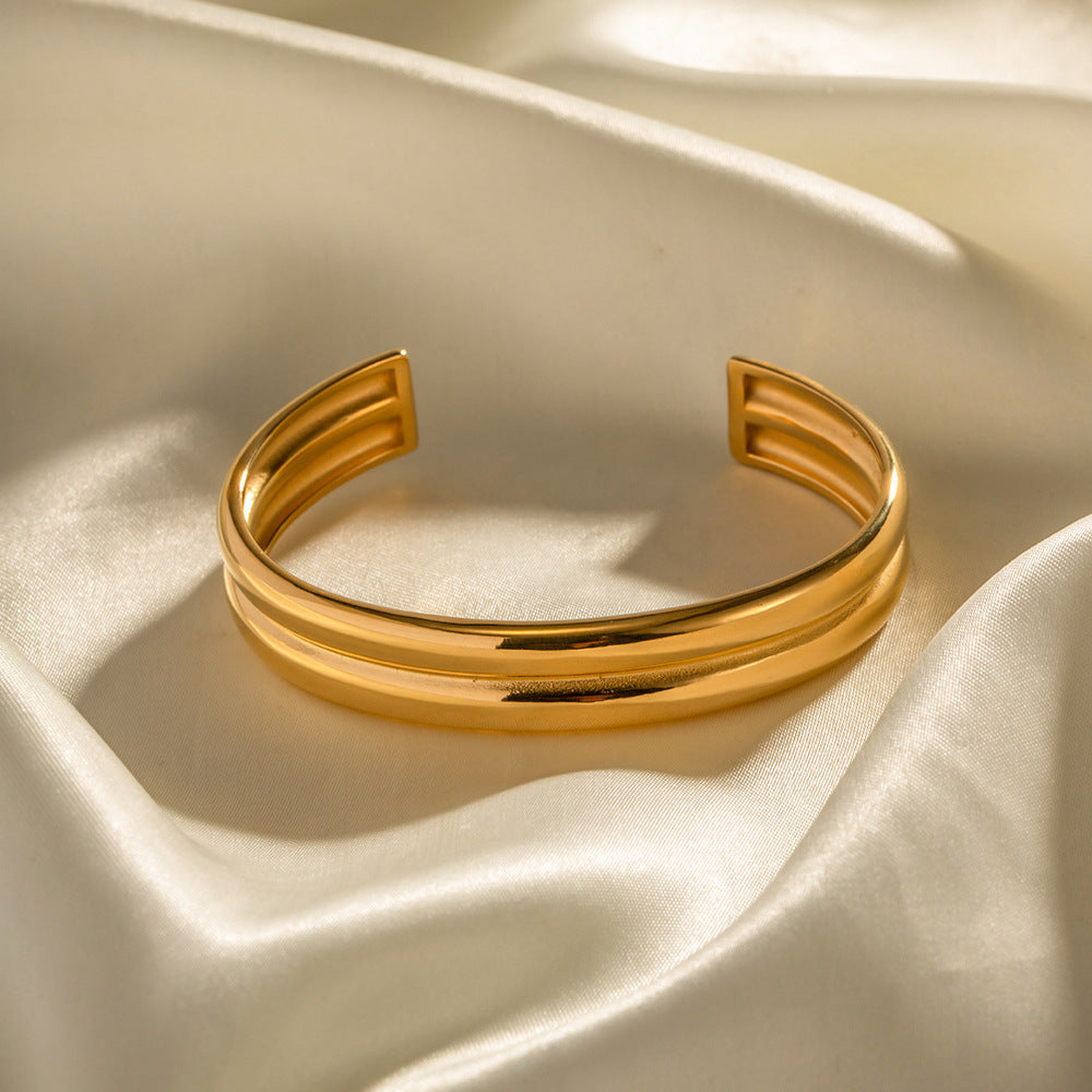 Grooved Ridge Open Bangle Cuff - Gold