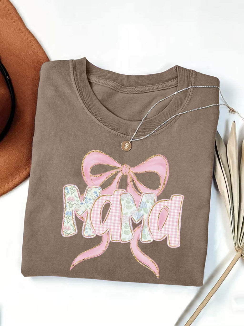 Mama Bow Letter Graphic T-Shirt - Coffee