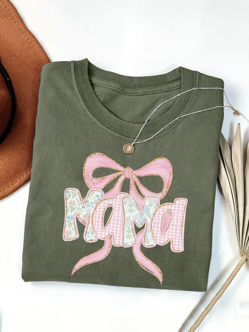 Mama Bow Letter Graphic T-Shirt - Green
