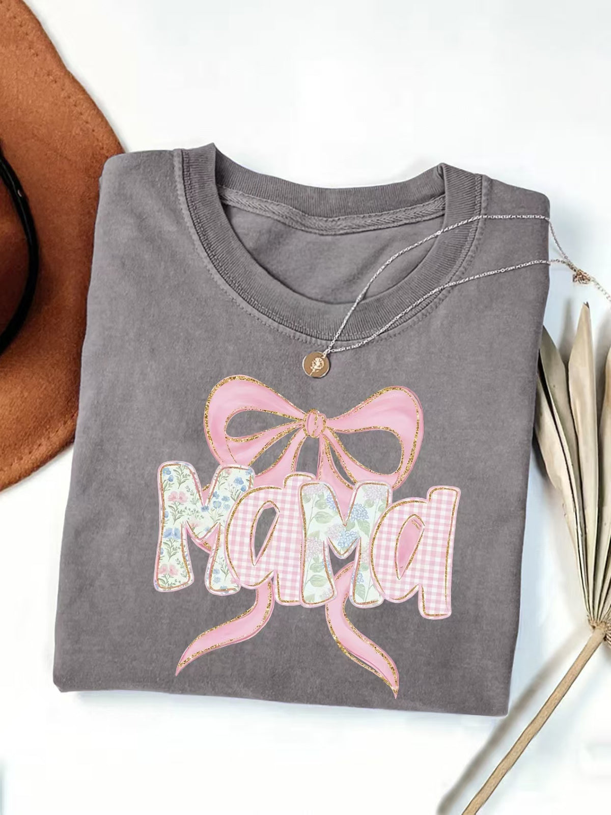 Mama Bow Letter Graphic T-Shirt - Grey